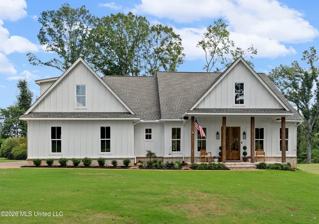 Photo 1 of Sale Pending at 753 Oakley Rd, Senatobia, MS 38668 | MLS# 4160172 | Listing updated on 2026-08-31