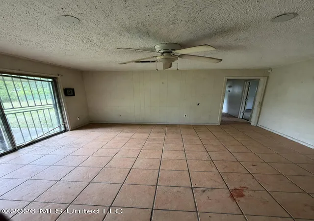 Photo 3 of Single family home for sale at 3850 John F Kennedy Blvd, Jackson, MS 39213 | MLS# 4160075 | Listing updated on 2026-08-21