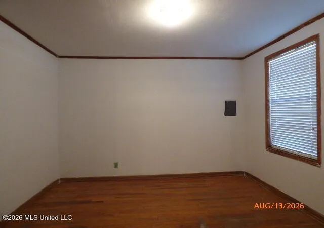 Photo 2 of Single family home for sale at 9 Ray St, Natchez, MS 39120 | MLS# 4160077 | Listing updated on 2026-08-22