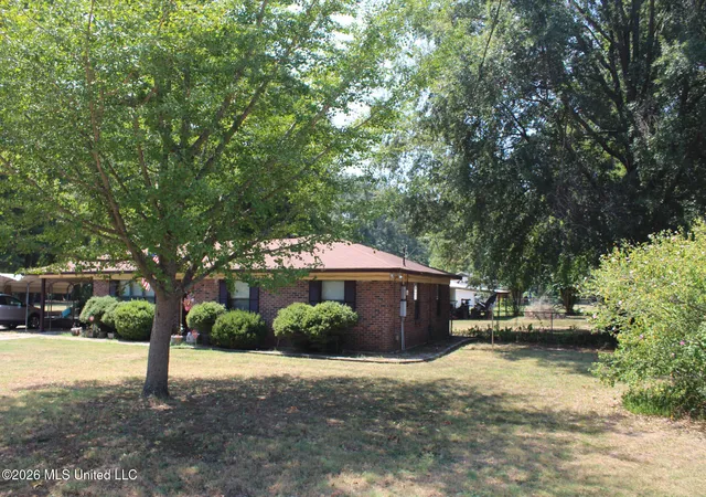 Photo 3 of Single family home for sale at 308 Walnut St, Benoit, MS 38725 | MLS# 4160422 | Listing updated on 2026-08-26