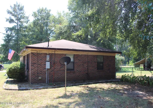 Photo 4 of Single family home for sale at 308 Walnut St, Benoit, MS 38725 | MLS# 4160422 | Listing updated on 2026-08-26