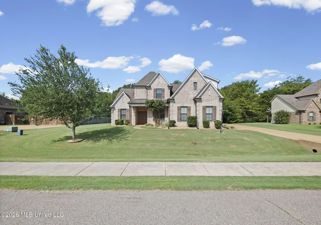 Photo 3 of Sale Pending at 6879 Cataloochee Cvs, Olive Branch, MS 38654 | MLS# 4160315 | Listing updated on 2026-09-20