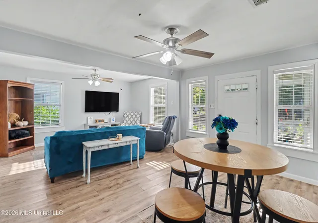 Photo 4 of Single family home for sale at 1915 9Th St, Pascagoula, MS 39567 | MLS# 4160122 | Listing updated on 2026-08-26