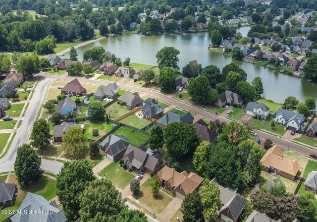Photo 2 of Single family home for sale at 9051 Champlain Dr, Olive Branch, MS 38654 | MLS# 4160121 | Listing updated on 2026-08-23