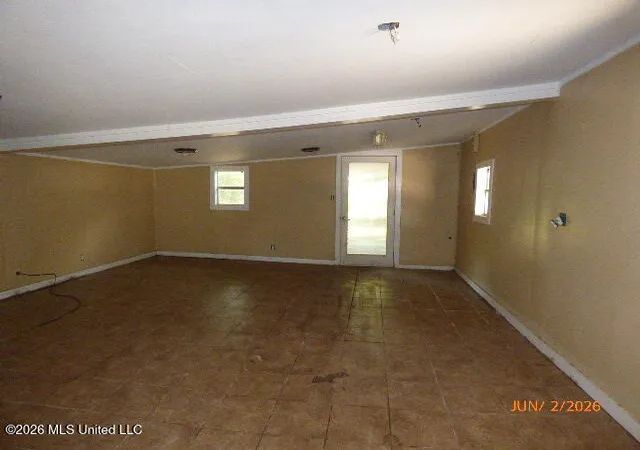 Photo 16 of Single family home for sale at 121 Catalpa Dr, Natchez, MS 39120 | MLS# 4160129 | Listing updated on 2026-08-22