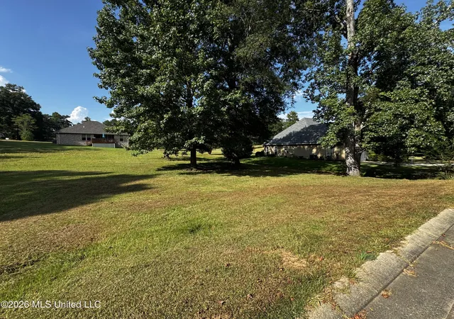 Photo 2 of Land for sale at Lot 27 Briar Creek Cir, Laurel, MS 39440 | MLS# 4160126 | Listing updated on 2026-08-22