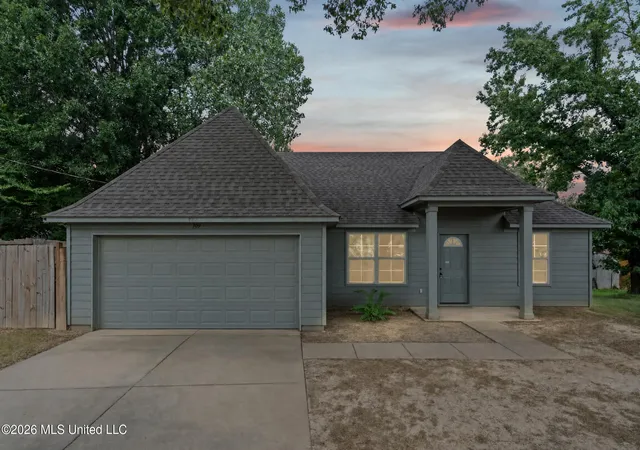 Photo 1 of Sale Pending at 109 Flower Cir, Coldwater, MS 38618 | MLS# 4160146 | Listing updated on 2026-08-26