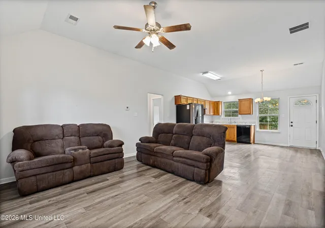 Photo 2 of Sale Pending at 109 Flower Cir, Coldwater, MS 38618 | MLS# 4160146 | Listing updated on 2026-08-26