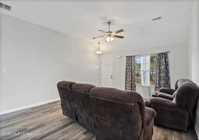 Photo 4 of Sale Pending at 109 Flower Cir, Coldwater, MS 38618 | MLS# 4160146 | Listing updated on 2026-08-26