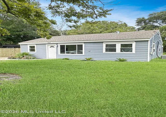 Photo 2 of Sale Pending at 1202 13th St, Pascagoula, MS 39567 | MLS# 4160184 | Listing updated on 2026-09-13