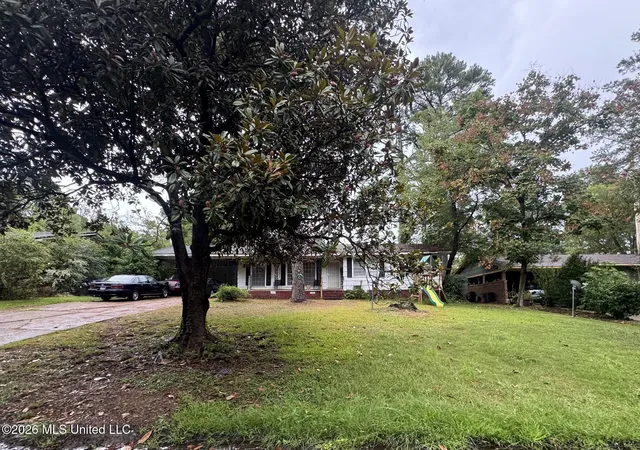 Photo 1 of Single family home for sale at 1856 Wisteria Dr, Jackson, MS 39204 | MLS# 4160245 | Listing updated on 2026-08-26
