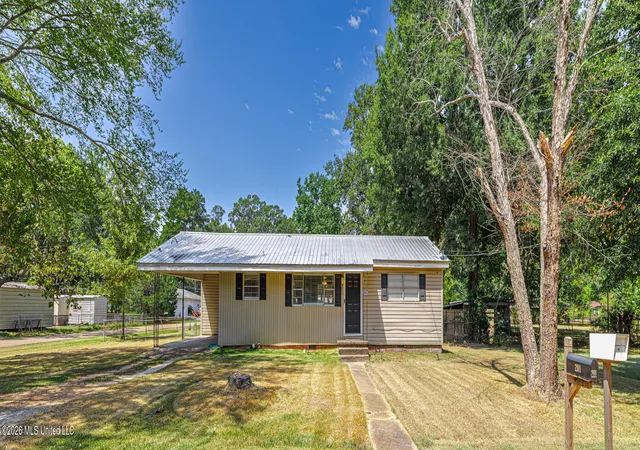 Photo 1 of Single family home for sale at 201 Donna Cir, Richland, MS 39218 | MLS# 4160284 | Listing updated on 2026-09-11