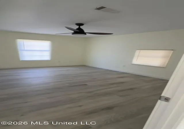 Photo 4 of Single family home for sale at 202 Lindsey Dr, Jackson, MS 39209 | MLS# 4160171 | Listing updated on 2026-08-23