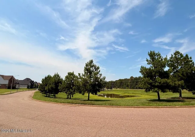 Photo 3 of Single family home for sale at 4928 Margarette Cir, Olive Branch, MS 38654 | MLS# 4160177 | Listing updated on 2026-09-21
