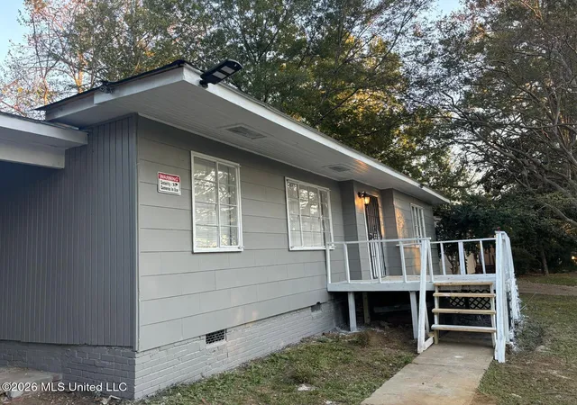 Photo 1 of Single family home for sale at 2548 Belvedere Dr, Jackson, MS 39204 | MLS# 4160176 | Listing updated on 2026-08-23