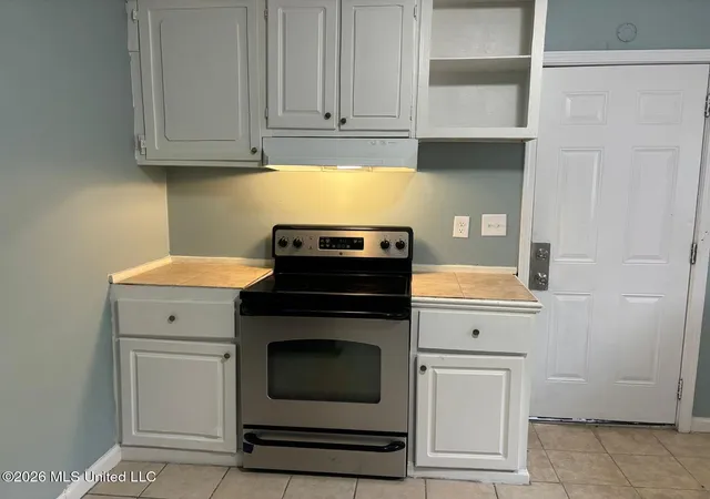 Photo 3 of Single family home for sale at 2548 Belvedere Dr, Jackson, MS 39204 | MLS# 4160176 | Listing updated on 2026-08-23