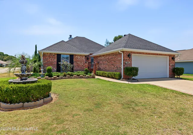 Photo 3 of Sale Pending at 317 Twin Lakes Blvd, Long Beach, MS 39560 | MLS# 4160296 | Listing updated on 2026-09-18