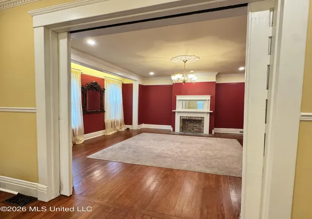 Photo 3 of Single family home for sale at 707 N Union St, Natchez, MS 39120 | MLS# 4160807 | Listing updated on 2026-10-06