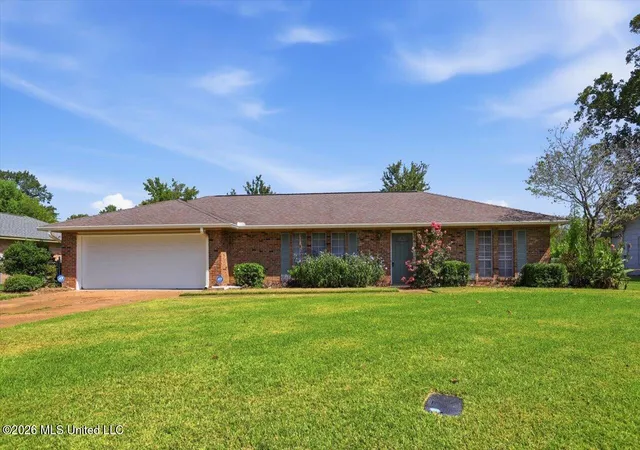 Photo 1 of Sale Pending at 5270 Telfair Pl, Jackson, MS 39206 | MLS# 4160808 | Listing updated on 2026-09-01