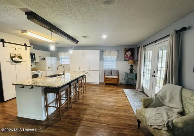 Photo 3 of Single family home for sale at 3225 Blue Wood Dr, Vancleave, MS 39565 | MLS# 4160201 | Listing updated on 2026-09-02