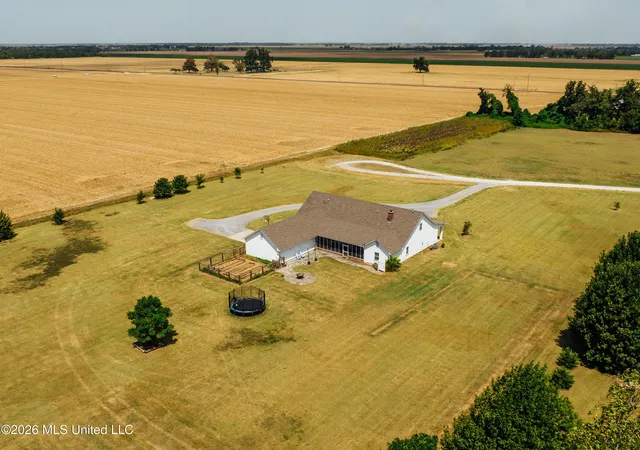 Photo 4 of Sale Pending at 38 Tiser Dr, Cleveland, MS 38732 | MLS# 4160437 | Listing updated on 2026-09-08