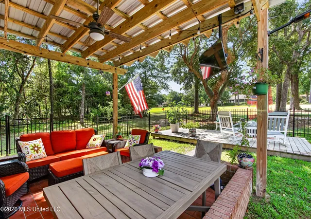 Photo 3 of Sale Pending at 8820 Kailua Pl, Diamondhead, MS 39525 | MLS# 4160227 | Listing updated on 2026-09-10