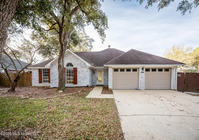 Photo 1 of Single family home for sale at 9229 Point Aux Chenes Rd, Ocean Springs, MS 39564 | MLS# 4160230 | Listing updated on 2026-09-14