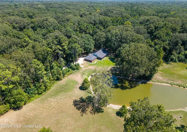 Photo 3 of Single family home for sale at 8 Freedom Rd, Natchez, MS 39120 | MLS# 4160247 | Listing updated on 2026-08-24