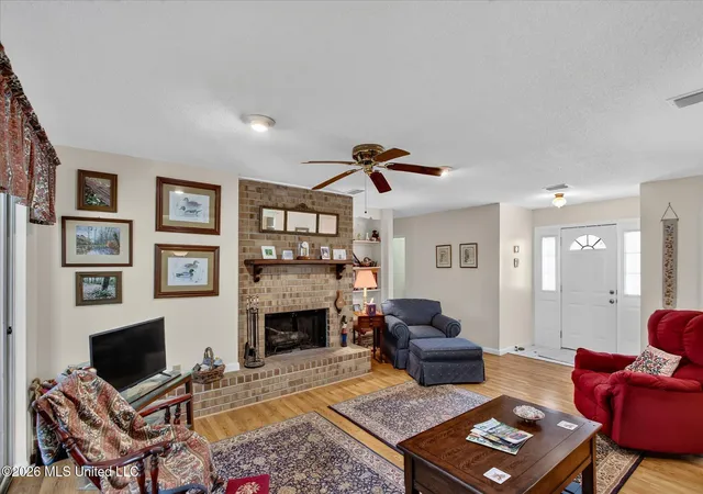 Photo 3 of Sale Pending at 8717 Pine Ridge Blvd, Diamondhead, MS 39525 | MLS# 4160250 | Listing updated on 2026-08-31