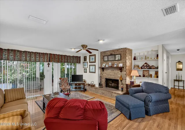 Photo 3 of Sale Pending at 8717 Pine Ridge Blvd, Diamondhead, MS 39525 | MLS# 4160250 | Listing updated on 2026-08-31