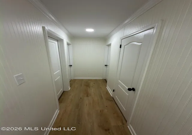 Photo 3 of Single family home for sale at 104 Circle Dr, Ridgecrest, LA 71334 | MLS# 4160364 | Listing updated on 2026-08-25