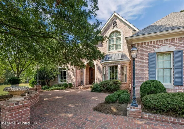 Photo 1 of Single family home for sale at 5220 Wedgewood Dr, Olive Branch, MS 38654 | MLS# 4160706 | Listing updated on 2026-09-11