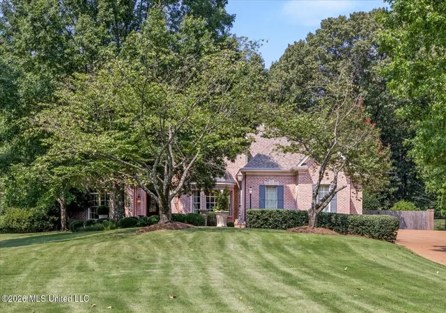 Photo 2 of Single family home for sale at 5220 Wedgewood Dr, Olive Branch, MS 38654 | MLS# 4160706 | Listing updated on 2026-09-11
