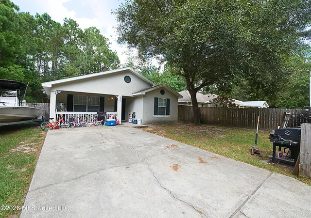 Photo 1 of Single family home for sale at 6222 W Lamar St, Bay Saint Louis, MS 39520 | MLS# 4160428 | Listing updated on 2026-09-14