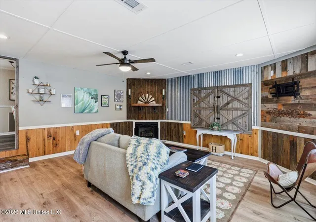 Photo 3 of Sale Pending at 811 Deborah St, Pearl, MS 39208 | MLS# 4160441 | Listing updated on 2026-09-02