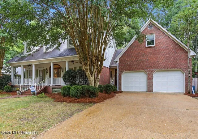 Photo 2 of Single family home for sale at 5115 Heatherton Dr, Jackson, MS 39211 | MLS# 4160307 | Listing updated on 2026-08-28