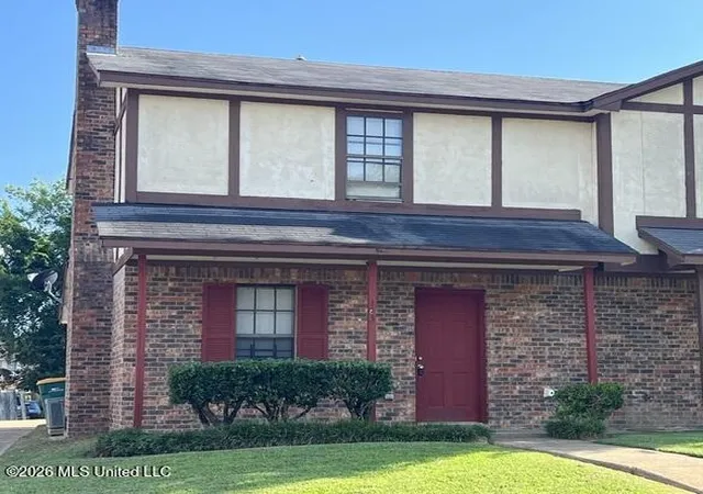 Photo 1 of Townhouse for sale at 1831 A N Allerton Blvd, Ridgeland, MS 39157 | MLS# 4160277 | Listing updated on 2026-09-04
