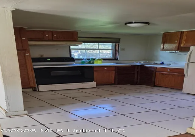 Photo 3 of Single family home for sale at 3009 Smith Dr, Gautier, MS 39553 | MLS# 4160289 | Listing updated on 2026-09-07