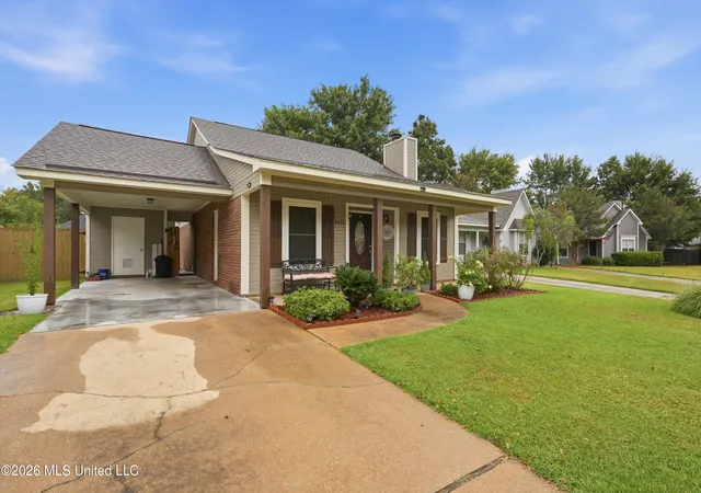 Photo 3 of Sale Pending at 1433 Barnett Bend Cir, Brandon, MS 39047 | MLS# 4160321 | Listing updated on 2026-09-15