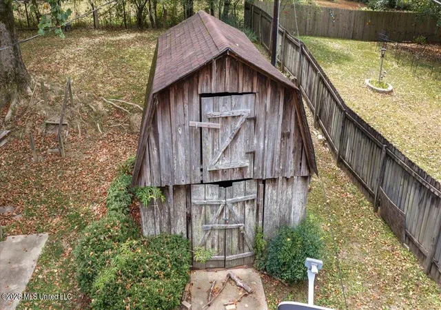Photo 4 of Single family home for sale at 820 Strayhorn St, Senatobia, MS 38668 | MLS# 4160416 | Listing updated on 2026-09-30