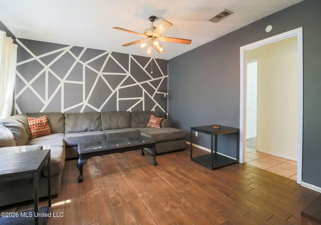 Photo 4 of Single family home for sale at 13219 My Way Rd, Gulfport, MS 39503 | MLS# 4160445 | Listing updated on 2026-09-17