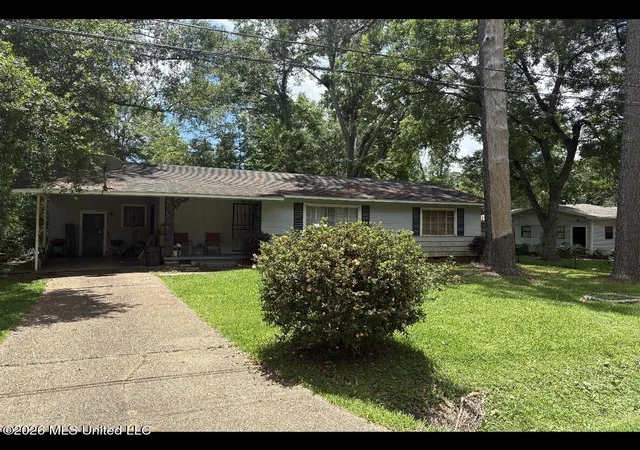 Photo 1 of Single family home for sale at 139 Iris Ave, Jackson, MS 39206 | MLS# 4160300 | Listing updated on 2026-09-10