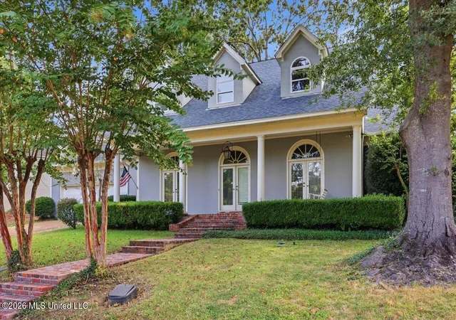 Photo 2 of Single family home for sale at 36 Moss Forest Cir, Jackson, MS 39211 | MLS# 4160558 | Listing updated on 2026-09-16