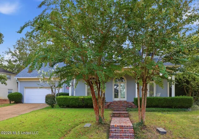 Photo 3 of Single family home for sale at 36 Moss Forest Cir, Jackson, MS 39211 | MLS# 4160558 | Listing updated on 2026-09-16