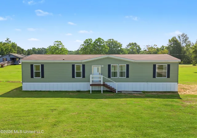 Photo 2 of Manufactured home for sale at 11058 Vidalia Rd, Pass Christian, MS 39571 | MLS# 4160352 | Listing updated on 2026-09-07