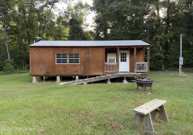 Photo 1 of Manufactured home for sale at 5835 Red Lick Rd, Lorman, MS 39096 | MLS# 4160349 | Listing updated on 2026-08-25