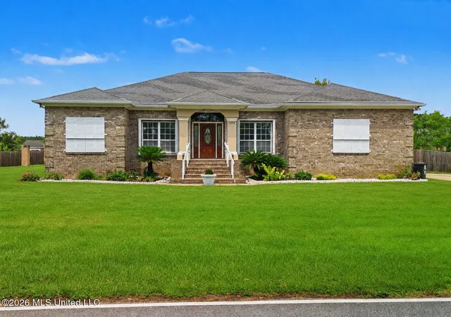 Photo 2 of Single family home for sale at 14712 Dismuke Dr, Biloxi, MS 39532 | MLS# 4160391 | Listing updated on 2026-09-15