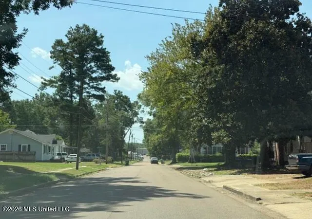 Photo 3 of Single family home for sale at 716 Franklin St, Grenada, MS 38901 | MLS# 4160356 | Listing updated on 2026-08-25