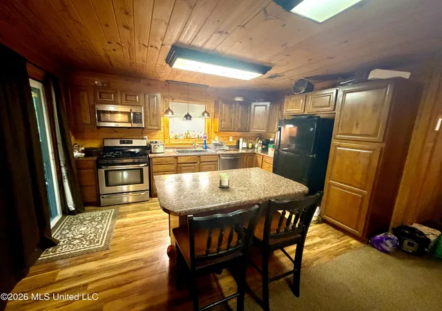 Photo 3 of Single family home for sale at 6573 Lake Mary Rd, Woodville, MS 39669 | MLS# 4160365 | Listing updated on 2026-08-25