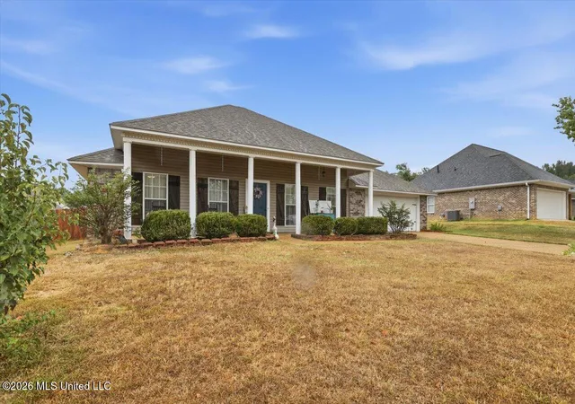 Photo 2 of Sale Pending at 578 Eaglewood Dr, Florence, MS 39073 | MLS# 4160358 | Listing updated on 2026-08-26